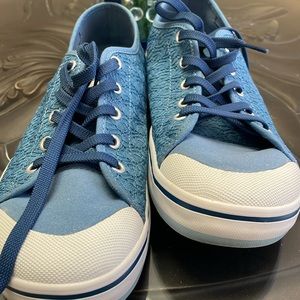 Keen Women Elsa 11 Crochet Sneakers